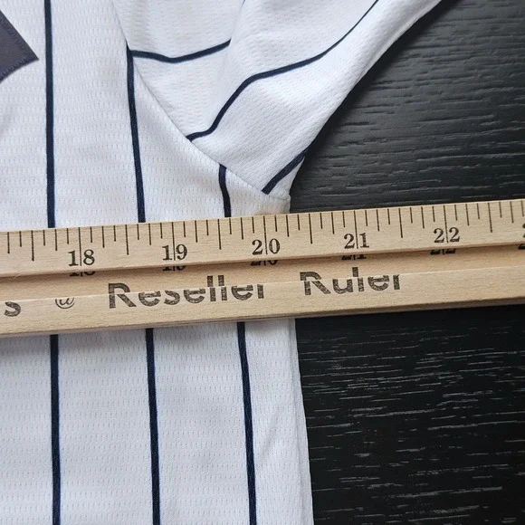 Majestic New York Yankees Miguel Andujar 41 Pinstripe Baseball Jersey Mens Small - Picture 8 of 9